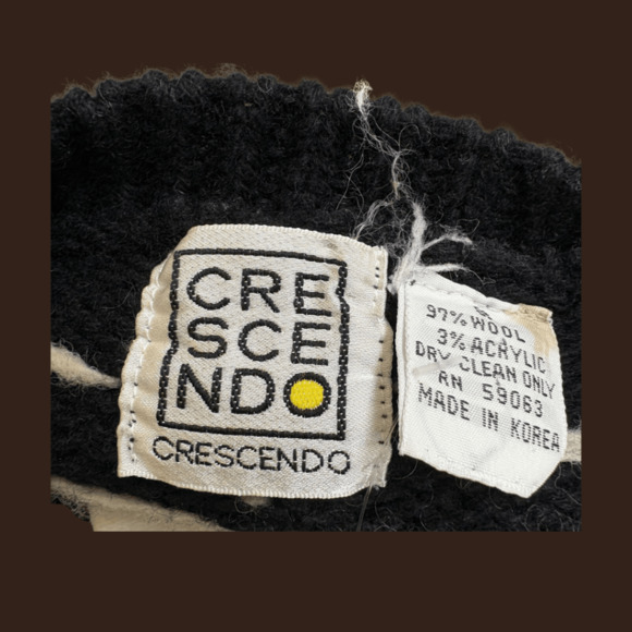 Crescendo Floral Knit Sweater | Black Wool | Size S | Vintage - Picture 2 of 4